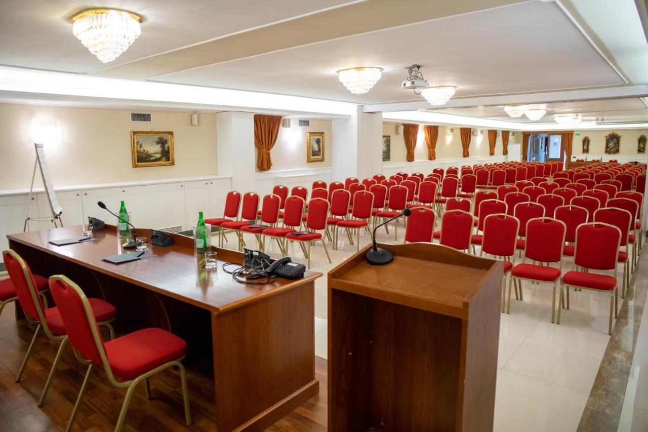 Bel Sito Hotel Due Torri Manocalzati Екстериор снимка