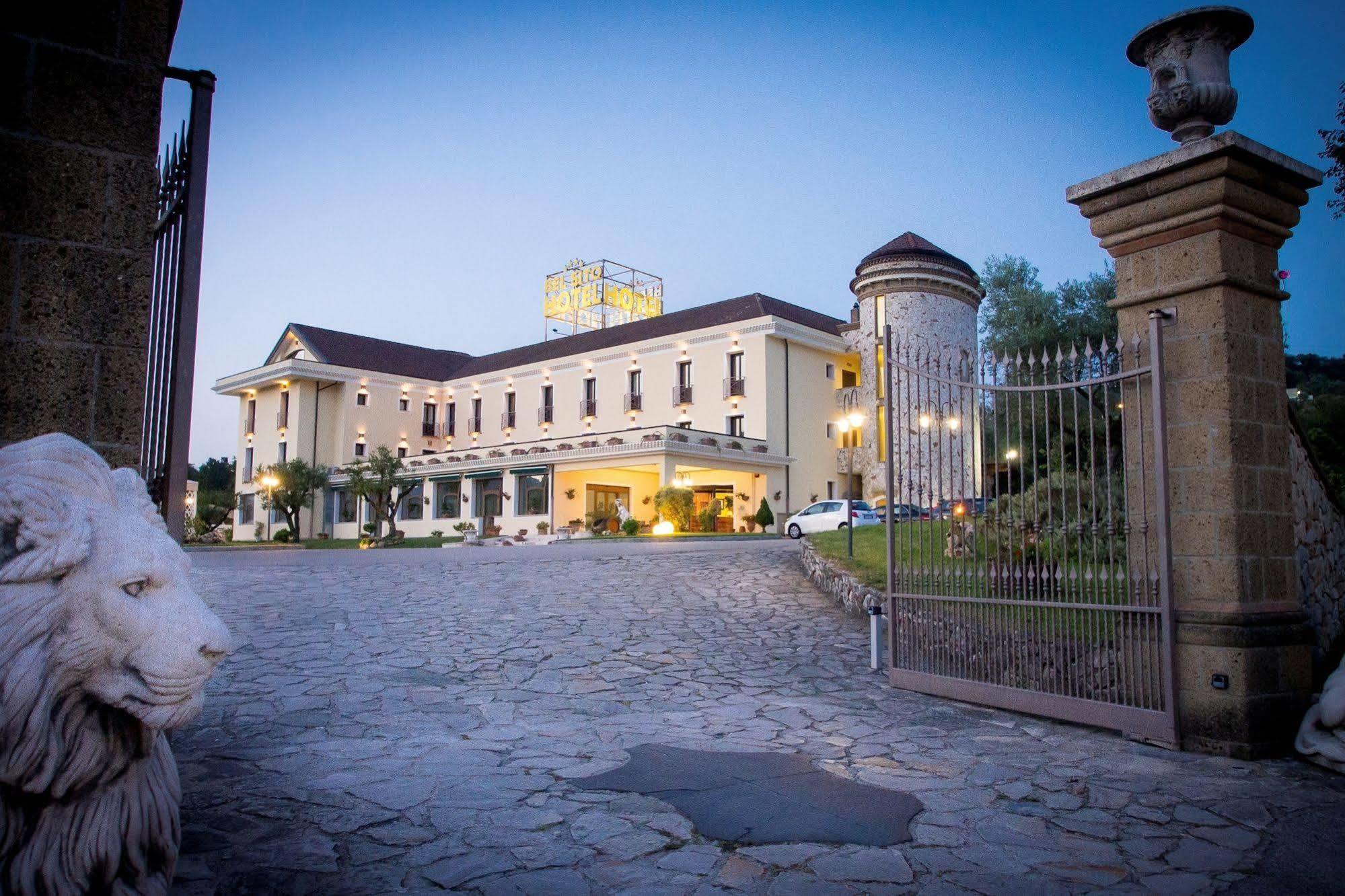 Bel Sito Hotel Due Torri Manocalzati Екстериор снимка