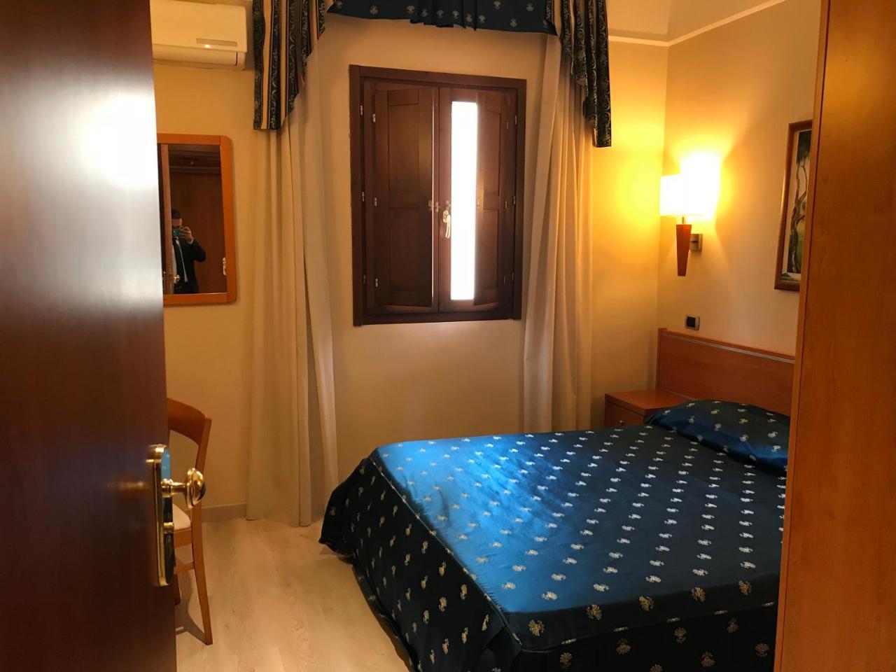 Bel Sito Hotel Due Torri Manocalzati Екстериор снимка