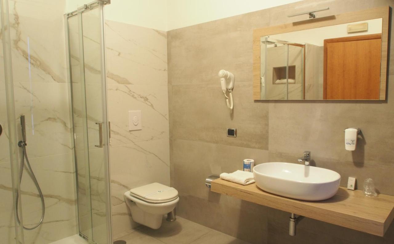Bel Sito Hotel Due Torri Manocalzati Екстериор снимка